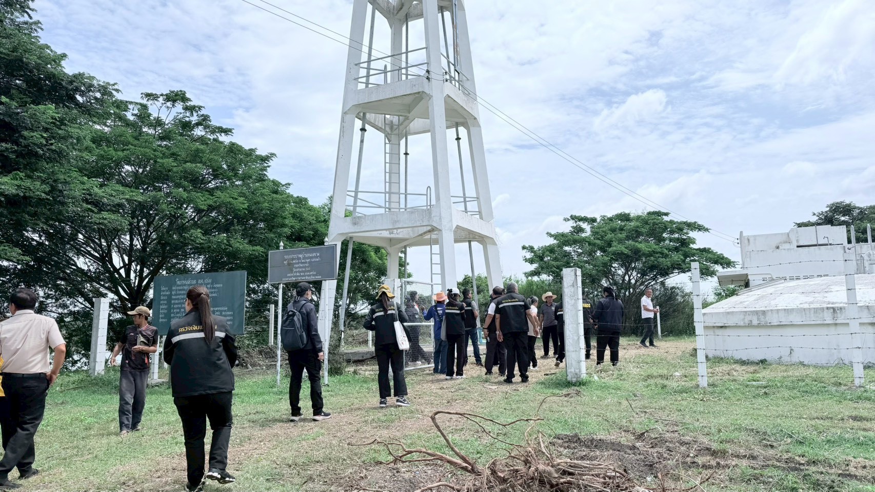 LINE_ALBUM_ปปช. _สตง. ทต.แซร์ออ_260710_26